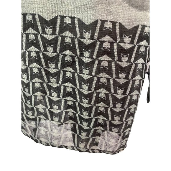 Mephisto Lightweight Black Gray Print Scarf 70 x 28" - Picture 5 of 8